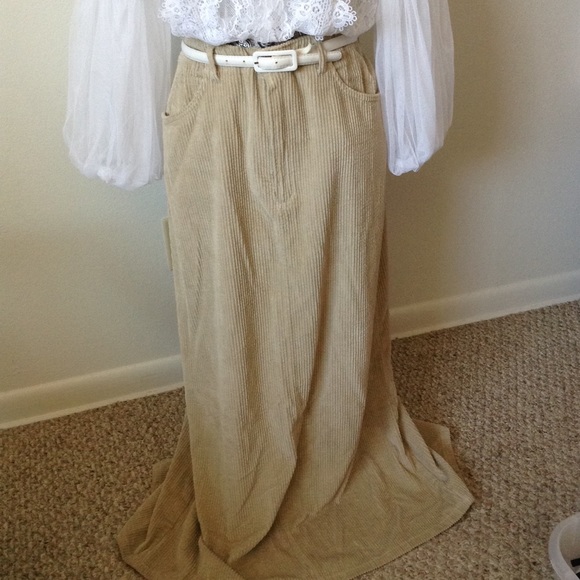 DESIGN CONCEPTS  TAN CORDUROY MAXI SKIRT 10 - Picture 1 of 4